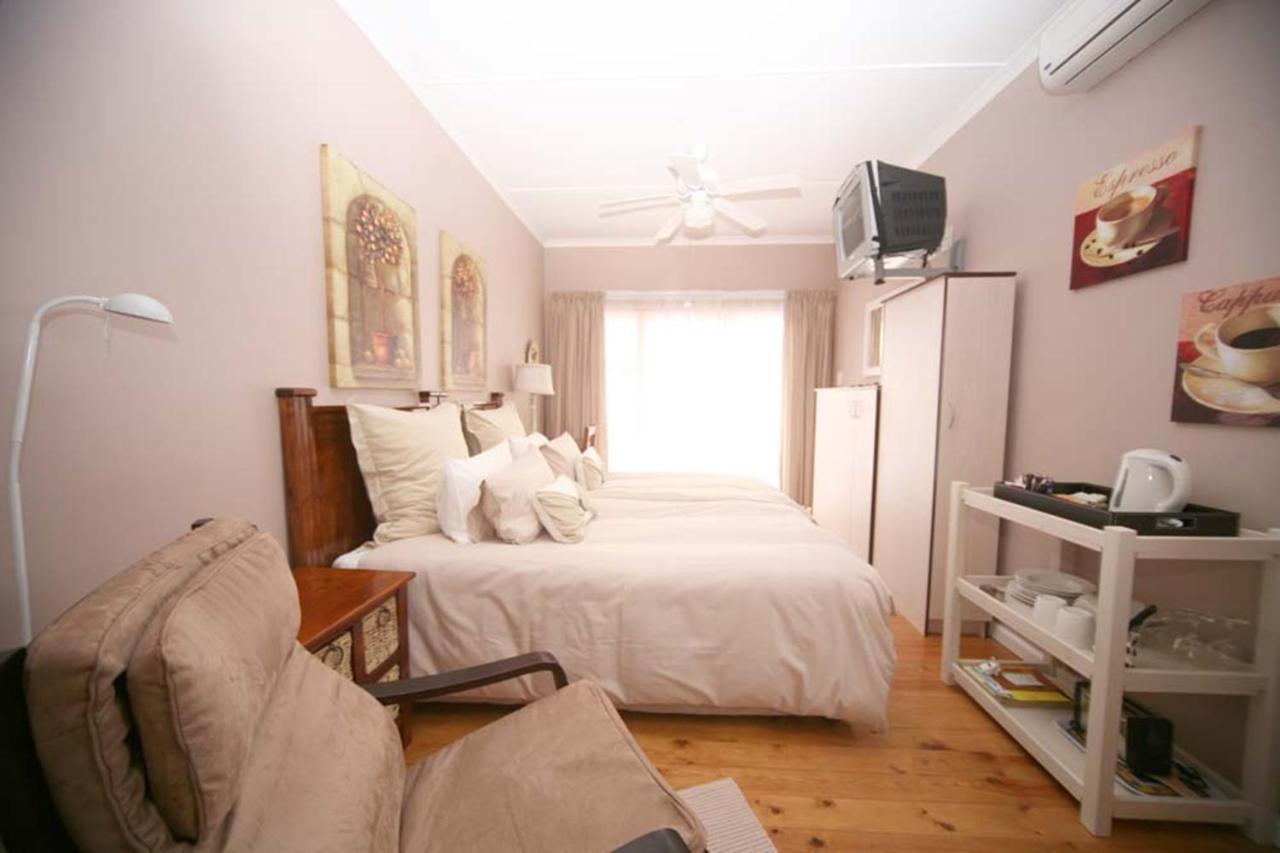 Nahoon Bed & Breakfast East London Zimmer foto